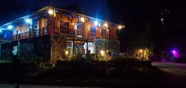 Du Gia NaLien View Homestay Làng Cac Buitenkant foto